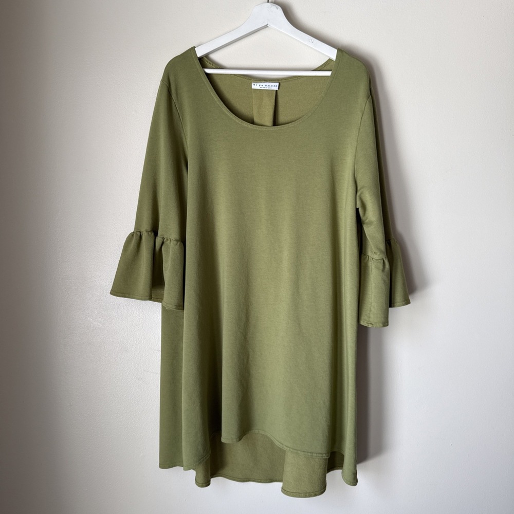 Bryn Walker Top Womens Size M Green Bamboo Bell Sleeves Oversized‎ Tunic Shirt